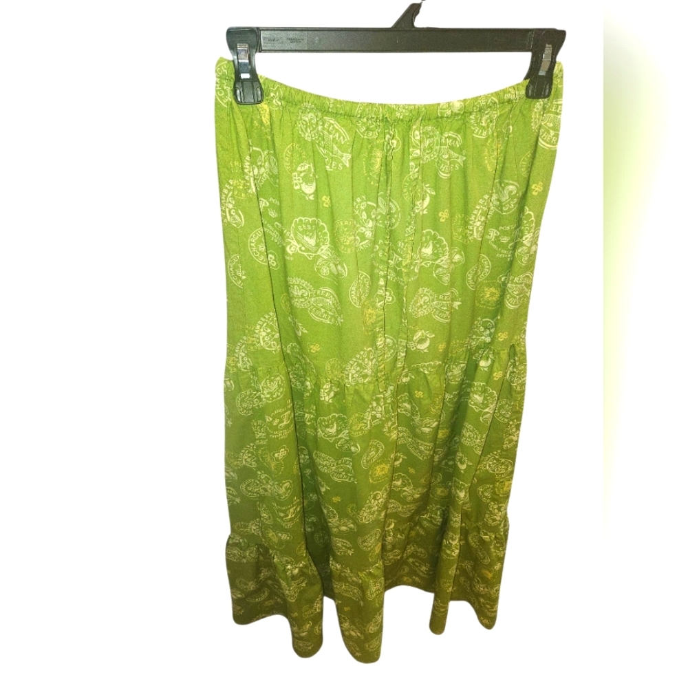 PrettyLittleThing Light Green Patterned Skirt Size 4 Exellent Condition